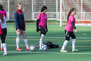 Bild 37 - wCJ VfL Pinneberg - SSV Rantzau : Ergebnis: 0:0